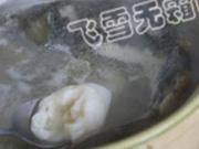 沙鍋鯽魚蠶豆湯的做法圖解6