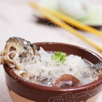 蘿卜絲鯽魚湯的做法