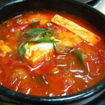 韓式吞拿魚泡菜湯的做法