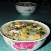 豆腐海鮮粥的做法