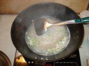 土豆白菜粉絲湯的做法圖解4
