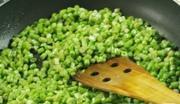 筍丁欖菜豇豆的做法圖解5