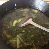 螺旋藻黃瓜疙瘩湯的做法圖解5