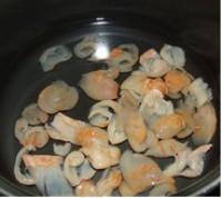 海參芡實紅棗湯的做法圖解2