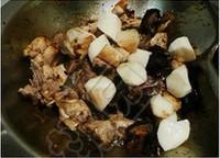 黑胡椒冬菇燜雞的做法圖解7