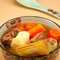 竹蔗紅蘿卜馬蹄湯的做法