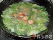 粉絲白菜蝦仁湯的做法圖解4