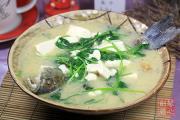 鯽魚芫荽豆腐湯的做法圖解8
