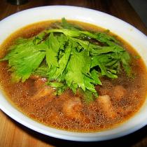 芹菜香菇湯的做法