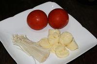 番茄煮日本豆腐金針菇的做法圖解1