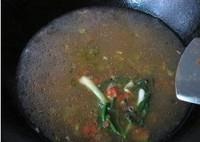 酸菜排骨湯的做法圖解11