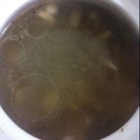 三菇牛骨湯的做法圖解1