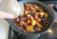 土豆香菇燒肉的做法圖解8