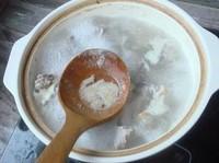 排骨雞手薏米栗仁湯的做法圖解4