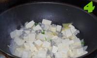 牡蠣豆腐白菜湯的做法圖解3