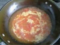 西紅柿蛋花湯的做法圖解7