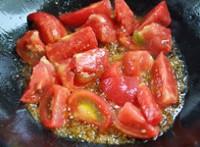 西紅柿荊芥蛋湯的做法圖解3