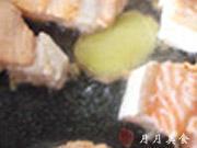 三文魚豆腐湯的做法圖解3