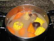 濃香玉米骨頭湯的做法圖解9
