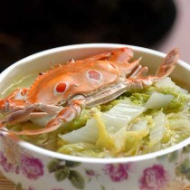 三眼蟹白菜湯的做法