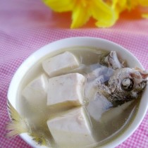 立魚豆腐湯的做法