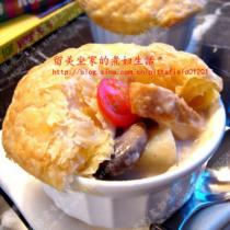 酥皮奶油蘑菇雞湯的做法