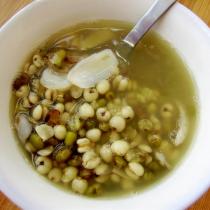 薏米百合綠豆粥的做法