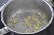 薄荷豌豆奶油湯的做法圖解2