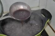 紫米粥的做法圖解4