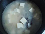 三文魚頭豆腐湯的做法圖解6