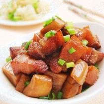 杏鮑菇紅燒肉的做法