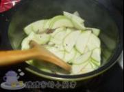 綠豆疙瘩湯的做法圖解7