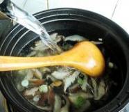 酸辣香菇豆腐湯的做法圖解4