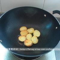香煎黑椒小土豆的做法圖解3