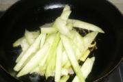 紫菜黃瓜腐竹湯的做法圖解5