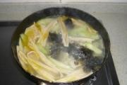 紫菜黃瓜腐竹湯的做法圖解9