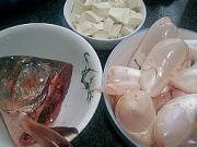 魚鰾魚頭豆腐湯的做法圖解1
