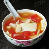西紅柿豆腐湯的做法