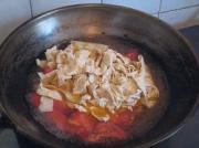 番茄豆皮湯的做法圖解5