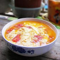 番茄豆皮湯的做法