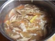 魷魚酸辣湯的做法圖解5