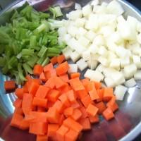  蔬菜義麵濃湯的做法圖解1