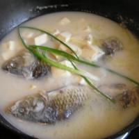 鯽魚豆腐湯的做法圖解6