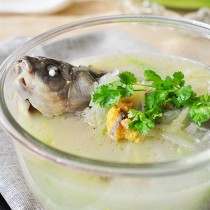 鯽魚蘿卜絲湯的做法