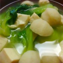 青菜豆腐魚丸湯的做法