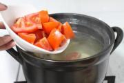 番茄黃豆排骨湯的做法圖解5