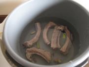 蟲草蘿卜排骨湯的做法圖解3