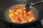 番茄玉米蛋花湯的做法圖解2