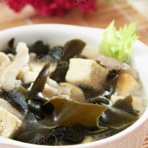 海帶豆腐湯的做法